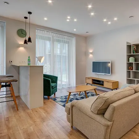 Apartment Diplomat *